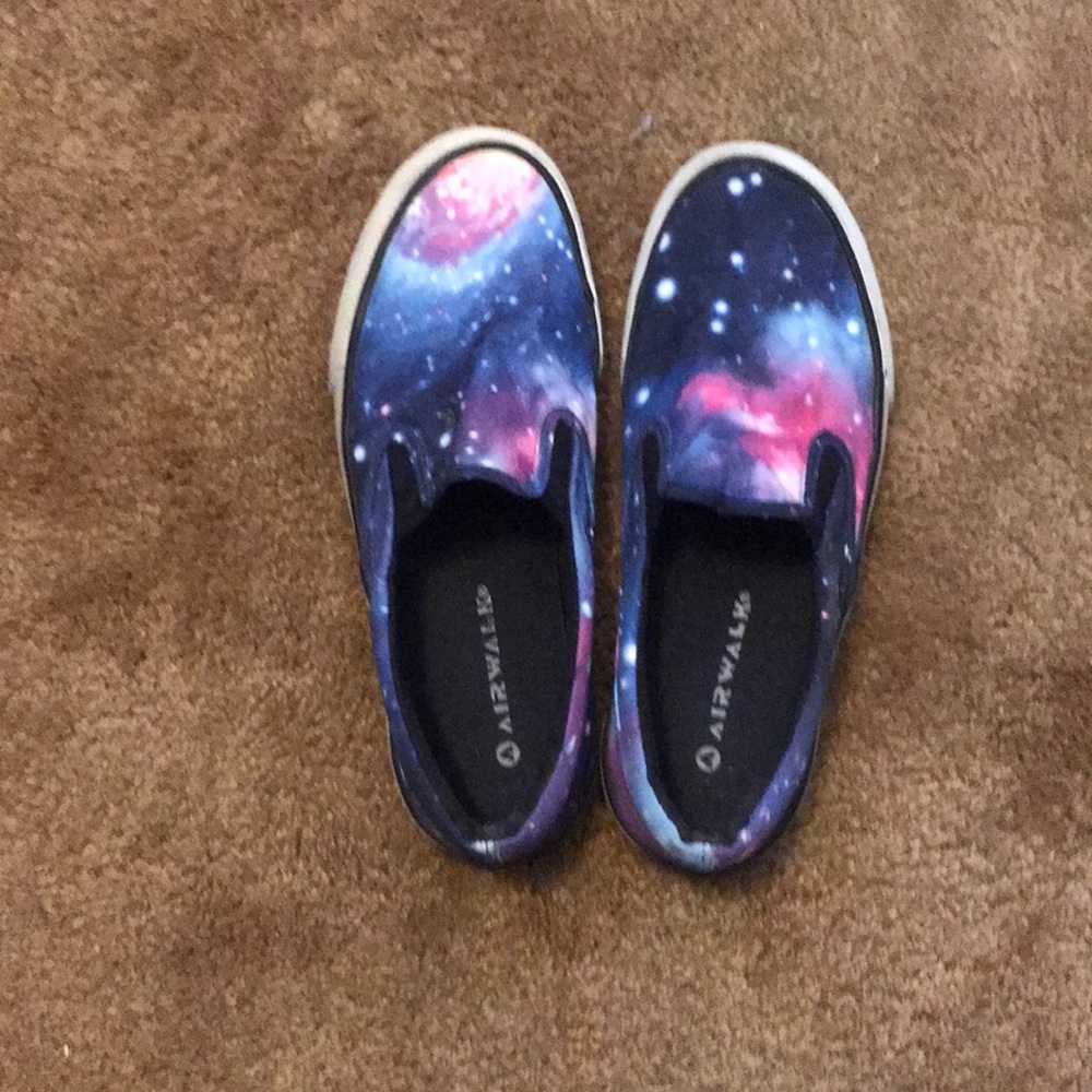 Airwalk Galaxy slip one size 8